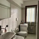 Gloria Verona