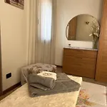 Gloria